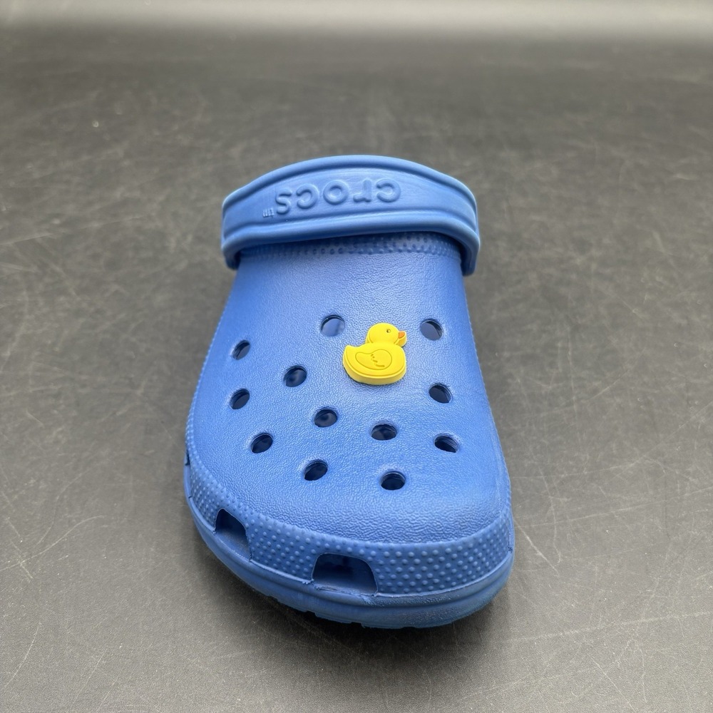 One Blue Croc Unisex Slip-ons , Women's Size 7 & Mens Size 8, Right Shoe Only